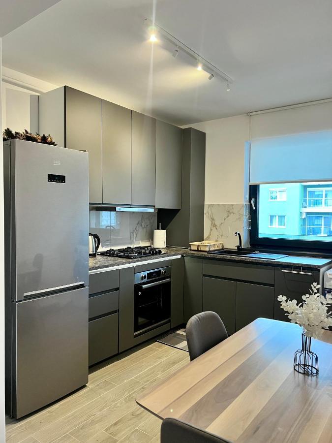 Boholand Apartment Брашов Екстер'єр фото